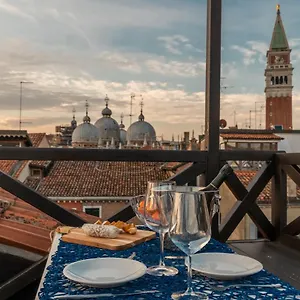 San Marco View Terrace R&r Venise
