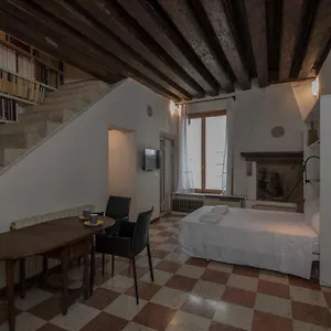 Apartment Ca'barbarigo, Venice