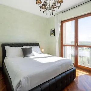  Apartment Perugino's Peaceful Sky Terrace Italy